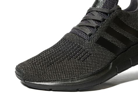 swift run adidas schwarz kaufen|Adidas swift run 1.0 men's.